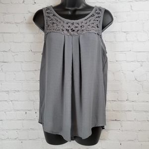 Love on a Hanger Grey Sheer Sleeveless Crochet Top Size M